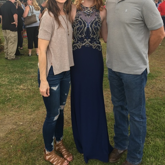 Eureka USA Elegant Navy Blue Embellished Gown size XS. - Picture 1 of 14